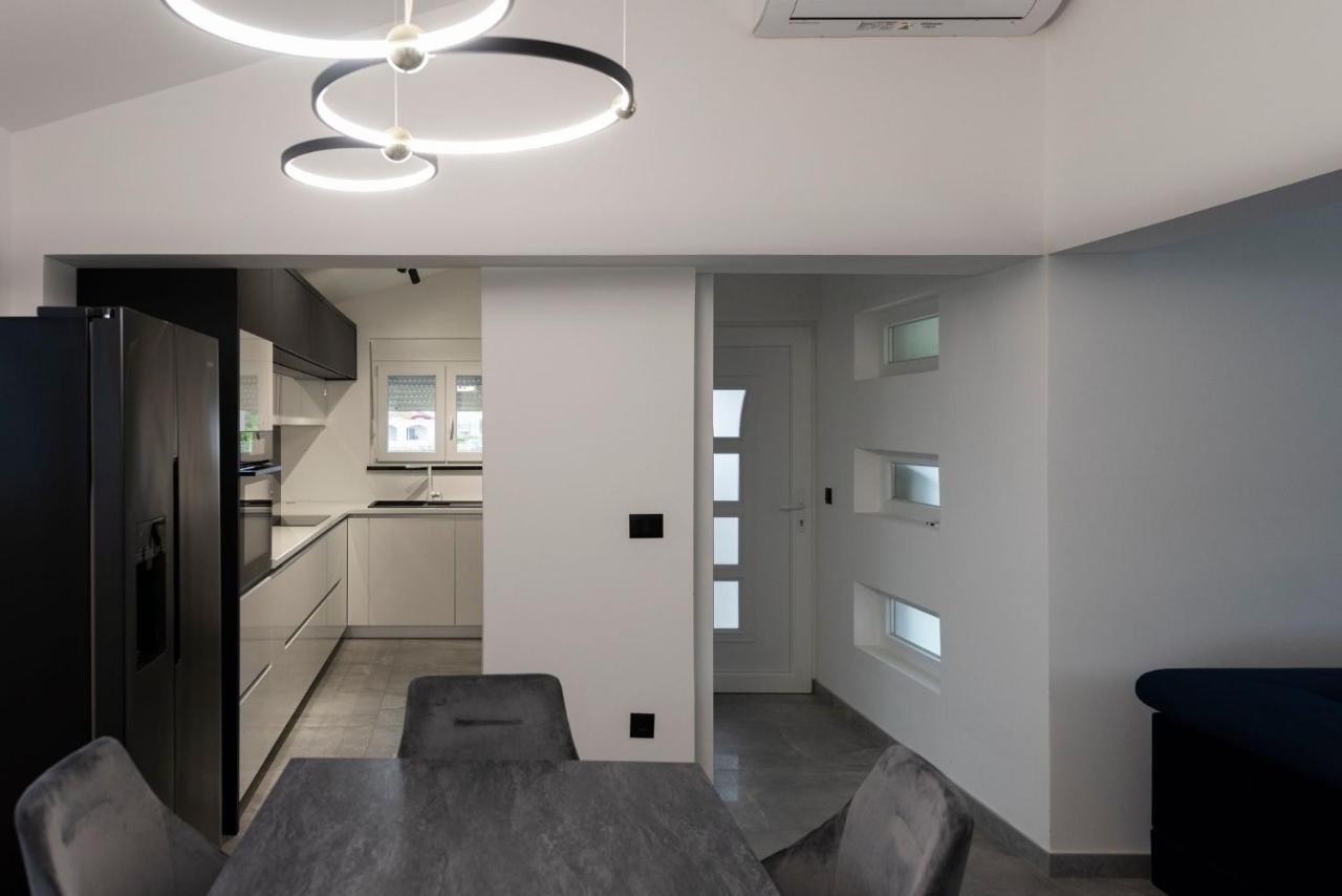 Apartment 4Reasons Ražanac Екстериор снимка