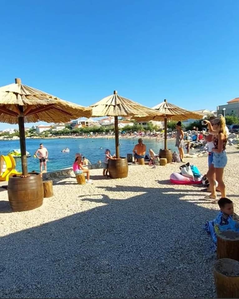 Apartment 4Reasons Ražanac Екстериор снимка